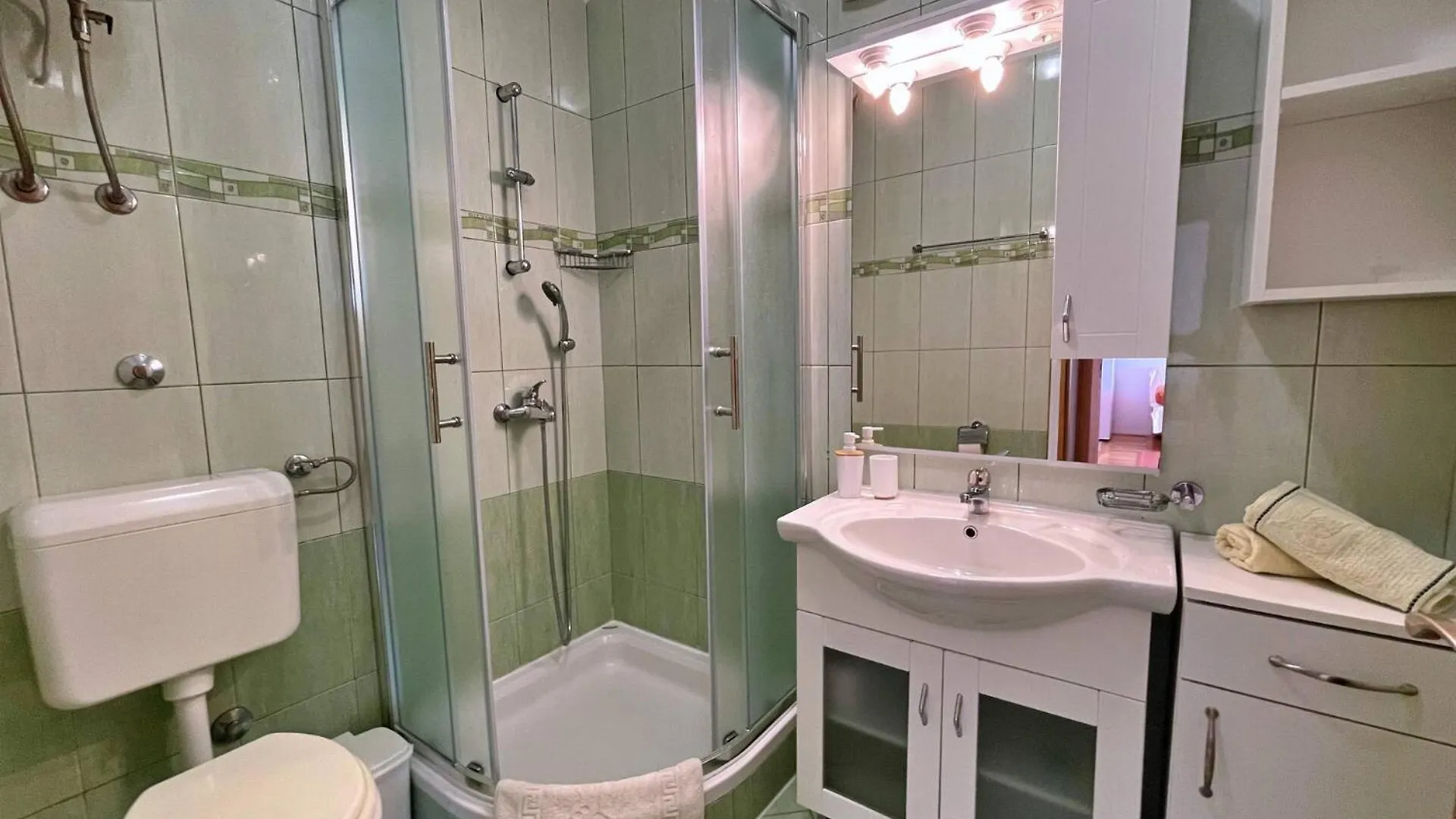 Villa Tiha Lili Šilo 4*,