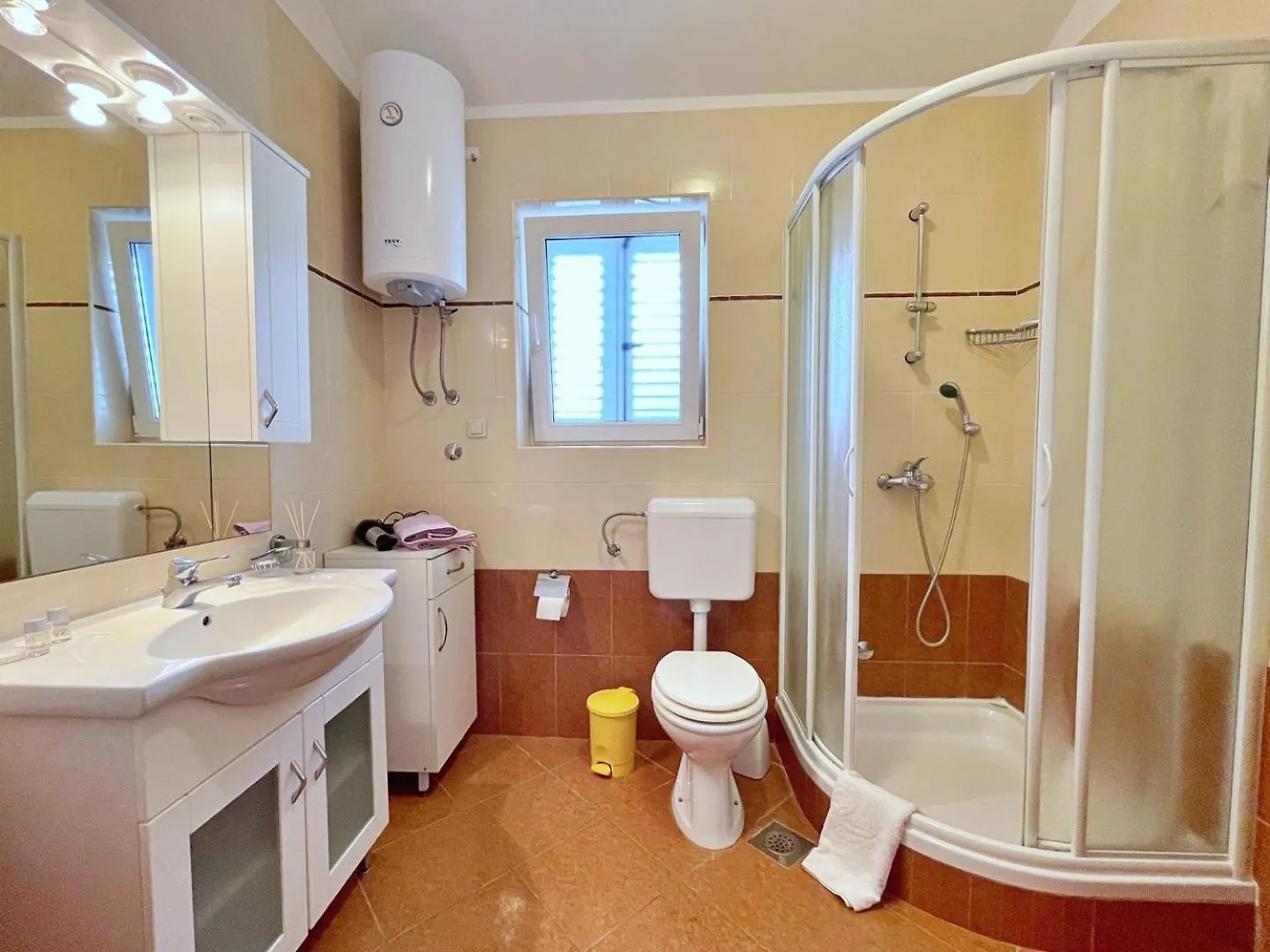 Pensjonat Villa Tiha Lili Šilo